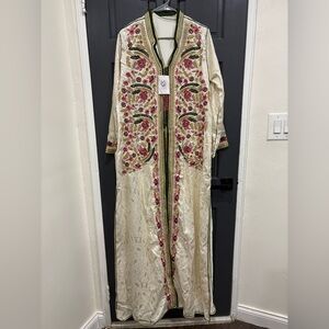 Embroidered Ivory Long Kaftan with Pink Floral Detail